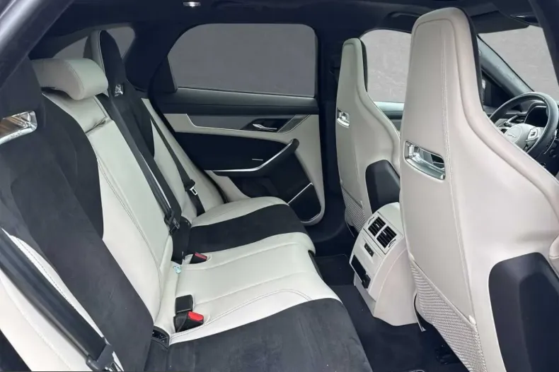 Jaguar F-Pace din 2023 cu 59.500 km - oferta JAG212678 - foto 5