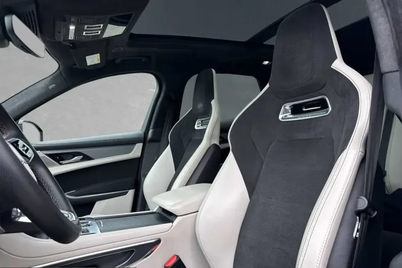 Jaguar F-Pace din 2023 cu 59.500 km - oferta JAG212678 - foto 10