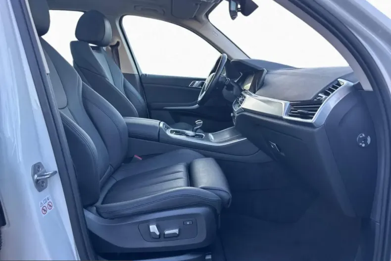 BMW X5 (Seria X) din 2022 cu 97.402 km - oferta BMW212679 - foto 10