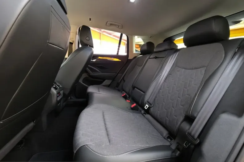 Volkswagen Tiguan din 2025 cu 14.000 km - oferta VOL212683 - foto 7