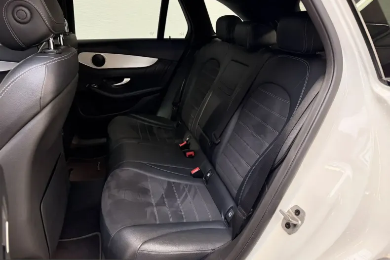 Mercedes-Benz GLC 200 (Clasa GLC) din 2021 cu 95.089 km - oferta MER212685 - foto 6