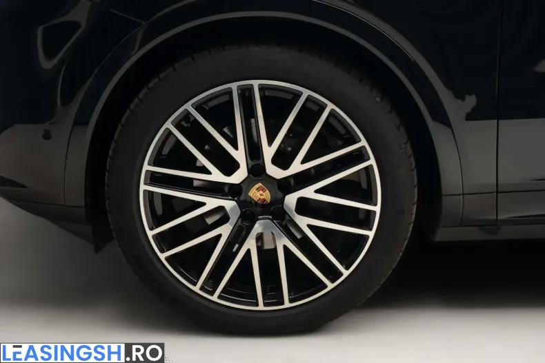Porsche Cayenne din 2024 cu 24.000 km - oferta POR212686 - foto 11