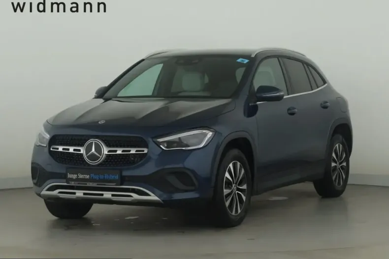 Mercedes-Benz GLA 250 (Clasa GLA) din 2022 cu 22.267 km - oferta MER212687 - foto 1