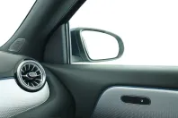 Mercedes-Benz GLA 250 (Clasa GLA) din 2022 cu 22.267 km - oferta MER212687 - foto 16