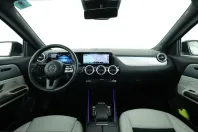 Mercedes-Benz GLA 250 (Clasa GLA) din 2022 cu 22.267 km - oferta MER212687 - foto 19