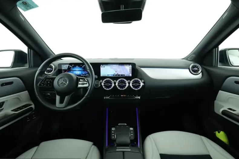 Mercedes-Benz GLA 250 (Clasa GLA) din 2022 cu 22.267 km - oferta MER212687 - foto 19