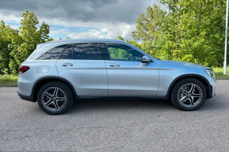 Mercedes-Benz GLC 220 (Clasa GLC) din 2021 cu 76.000 km - oferta MER212688 - foto 9