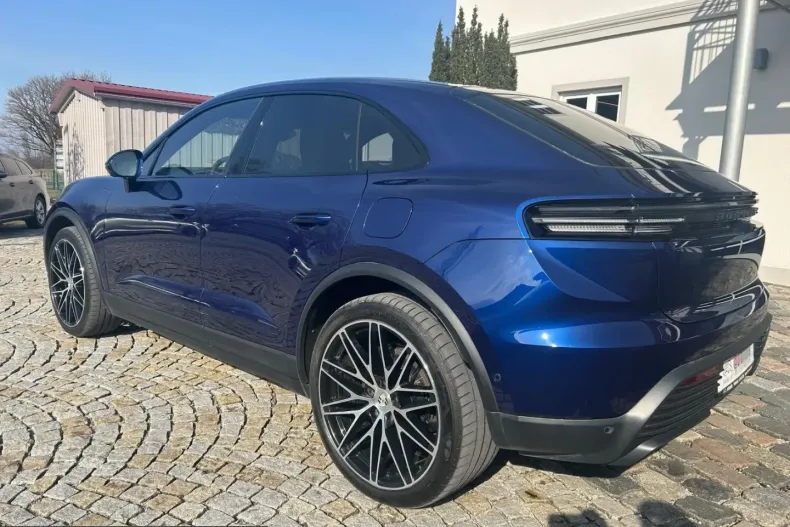 Porsche Macan din 2025 cu 14.900 km - oferta POR212697 - foto 4