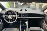 Porsche Macan din 2025 cu 14.900 km - oferta POR212697 - foto 10