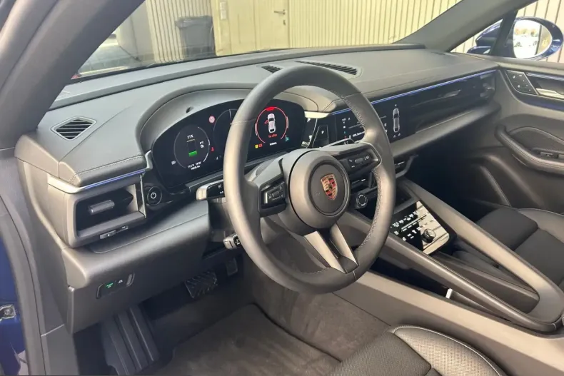 Porsche Macan din 2025 cu 14.900 km - oferta POR212697 - foto 11