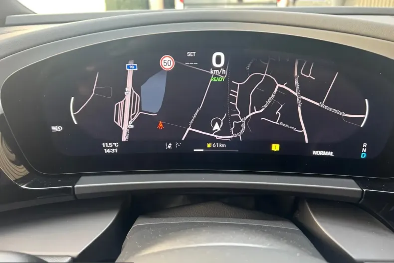 Porsche Macan din 2025 cu 14.900 km - oferta POR212697 - foto 16