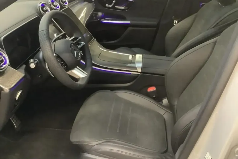 Mercedes-Benz GLC 450 (Clasa GLC) din 2025 cu 19.000 km - oferta MER212701 - foto 8