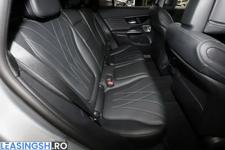 Mercedes-Benz GLC 450 (Clasa GLC) din 2025 cu 40.210 km - oferta MER212703 - foto 6