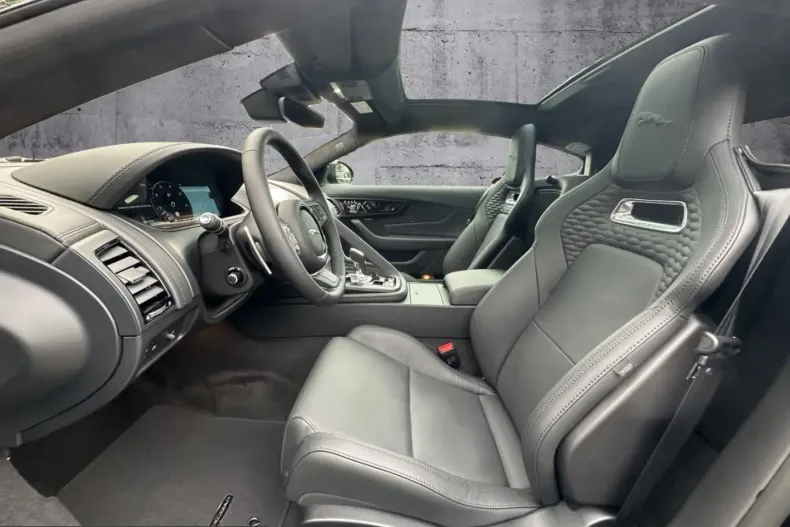 Jaguar F-Type din 2024 cu 4.900 km - oferta JAG212709 - foto 10