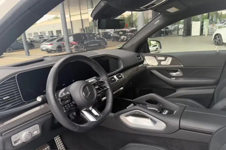 Mercedes-Benz GLE 63 AMG (Clasa GLE) din 2024 cu 28.000 km - oferta MER212714 - foto 7
