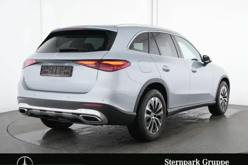 Mercedes-Benz GLC 200 (Clasa GLC) din 2025 cu 11.969 km - oferta MER212726 - foto 2