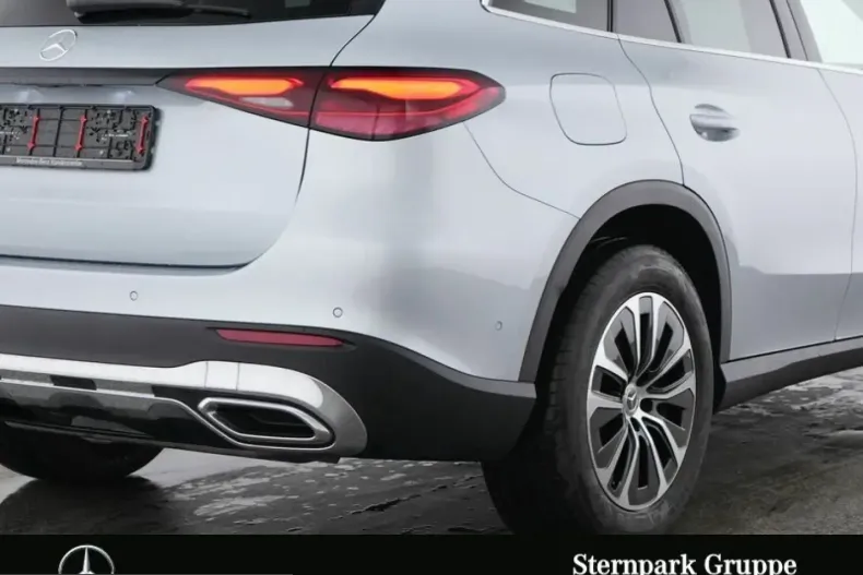 Mercedes-Benz GLC 200 (Clasa GLC) din 2025 cu 11.969 km - oferta MER212726 - foto 4