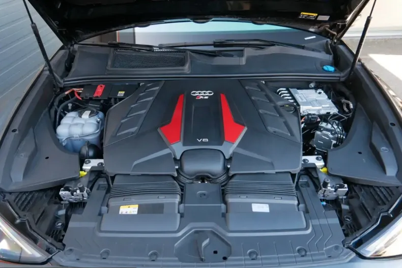 Audi RSQ8 din 2025 cu 26.000 km - oferta AUD212730 - foto 22