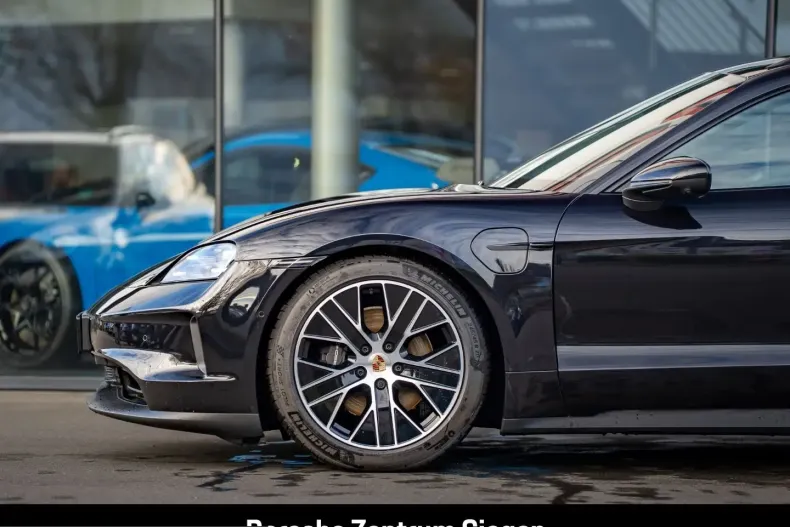 Porsche Taycan din 2025 cu 8.511 km - oferta POR212733 - foto 8