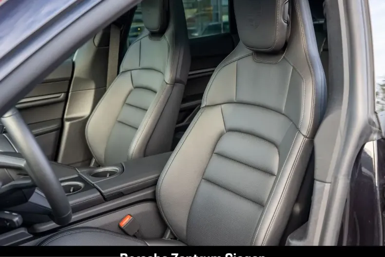 Porsche Taycan din 2025 cu 8.511 km - oferta POR212733 - foto 13