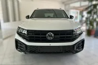 Volkswagen Touareg din 2025 cu 1.252 km - oferta VOL212734 - foto 2