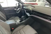 Volkswagen Touareg din 2025 cu 1.252 km - oferta VOL212734 - foto 9