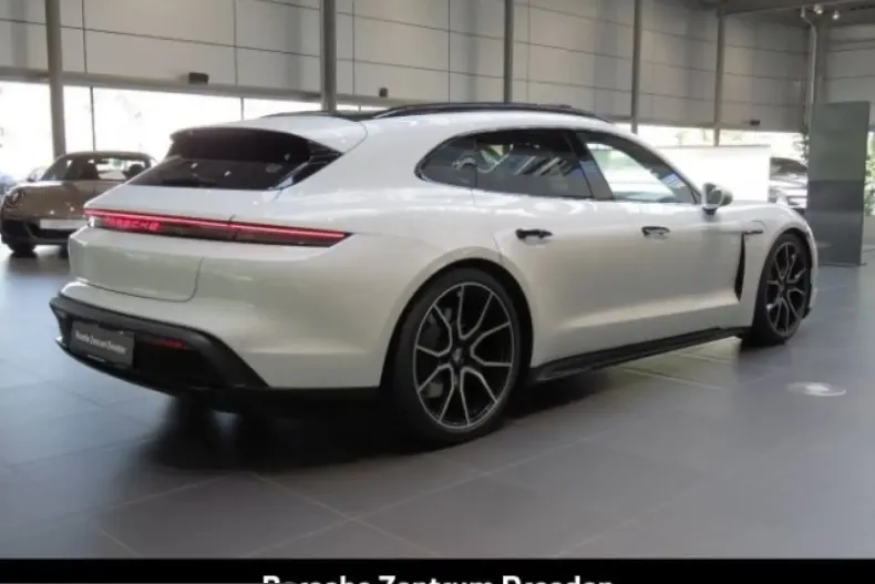 Porsche Taycan din 2025 cu 25.000 km - oferta POR212735 - foto 8