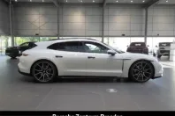 Porsche Taycan din 2025 cu 25.000 km - oferta POR212735 - foto 9