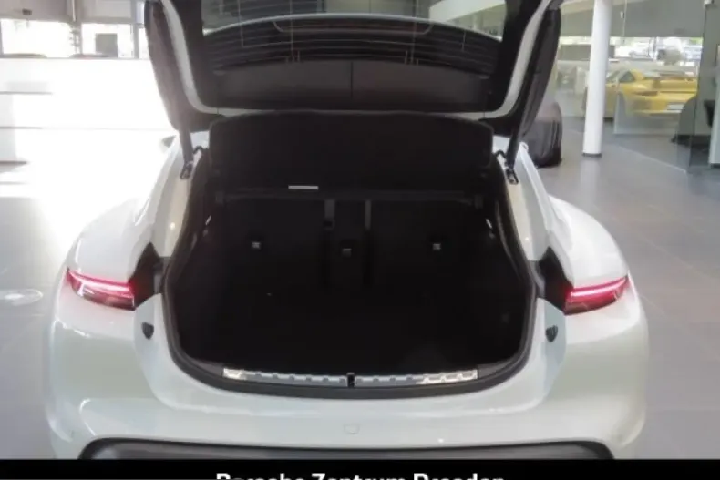 Porsche Taycan din 2025 cu 25.000 km - oferta POR212735 - foto 14