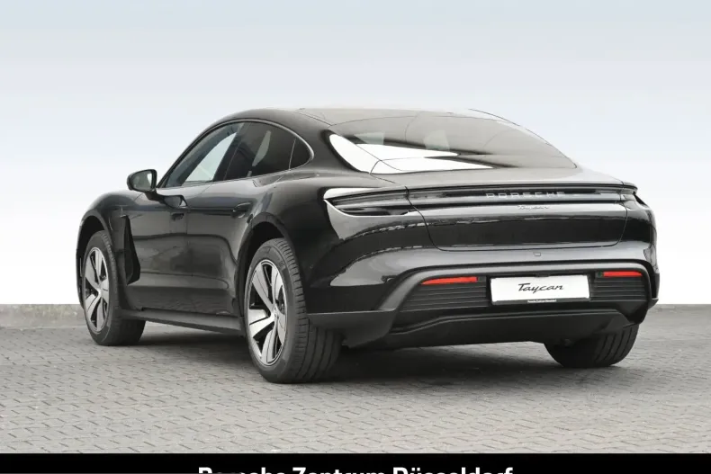 Porsche Taycan din 2025 cu 29.900 km - oferta POR212736 - foto 3