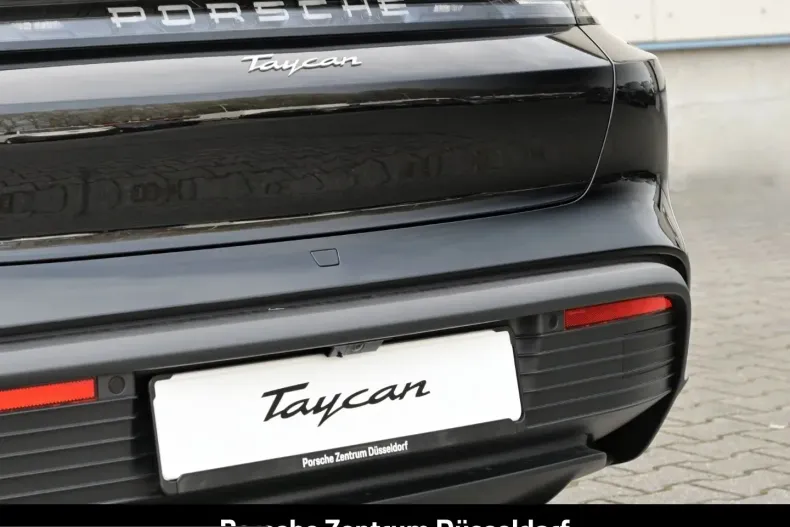 Porsche Taycan din 2025 cu 29.900 km - oferta POR212736 - foto 10
