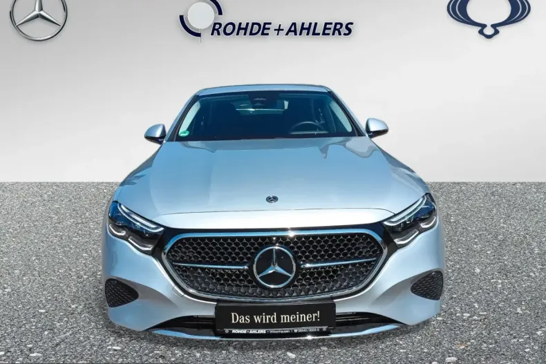 Mercedes-Benz E 220 (Clasa E) din 2023 cu 43.600 km - oferta MER212739 - foto 6