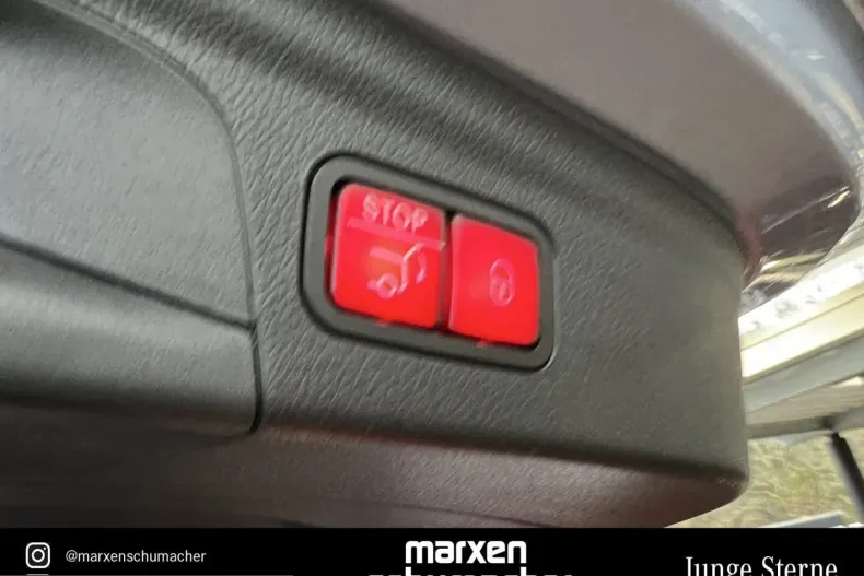 Mercedes-Benz GLE 63 AMG (Clasa GLE) din 2024 cu 34.850 km - oferta MER212741 - foto 15