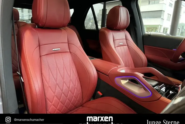 Mercedes-Benz GLE 63 AMG (Clasa GLE) din 2024 cu 34.850 km - oferta MER212741 - foto 22