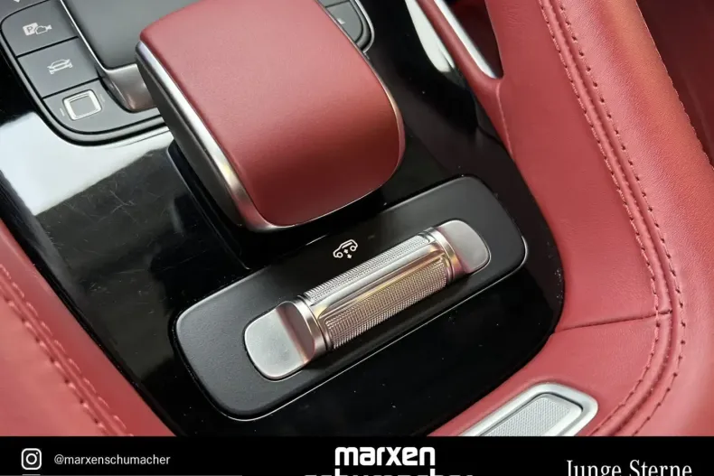 Mercedes-Benz GLE 63 AMG (Clasa GLE) din 2024 cu 34.850 km - oferta MER212741 - foto 34