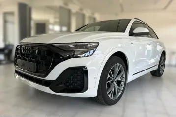 Audi Q8 din 2025 - oferta AUD212744
