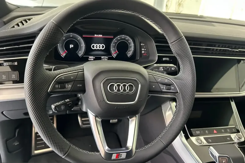 Audi Q8 din 2025 cu 1.007 km - oferta AUD212744 - foto 10