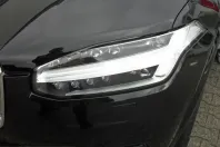 Volvo XC90 din 2022 cu 43.567 km - oferta VOL212748 - foto 13