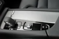 Volvo XC90 din 2022 cu 43.567 km - oferta VOL212748 - foto 30