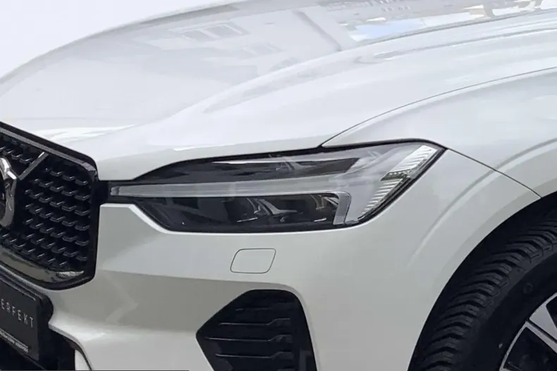 Volvo XC60 din 2022 cu 46.500 km - oferta VOL212750 - foto 5