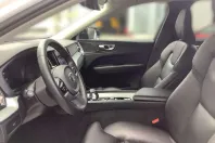 Volvo XC60 din 2022 cu 46.500 km - oferta VOL212750 - foto 7