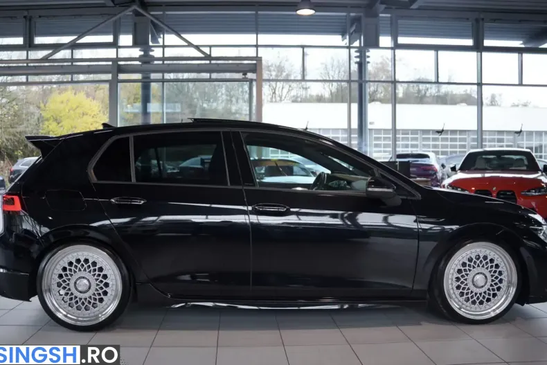 Volkswagen Golf din 2023 cu 22.906 km - oferta VOL212753 - foto 6