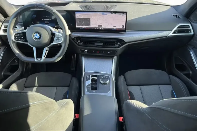BMW 320 (Seria 3) din 2025 cu 25.151 km - oferta BMW212755 - foto 7