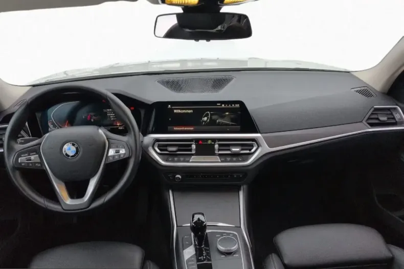 BMW 320 (Seria 3) din 2023 cu 56.314 km - oferta BMW212758 - foto 7