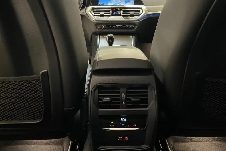 BMW 330 (Seria 3) din 2022 cu 69.929 km - oferta BMW212760 - foto 14