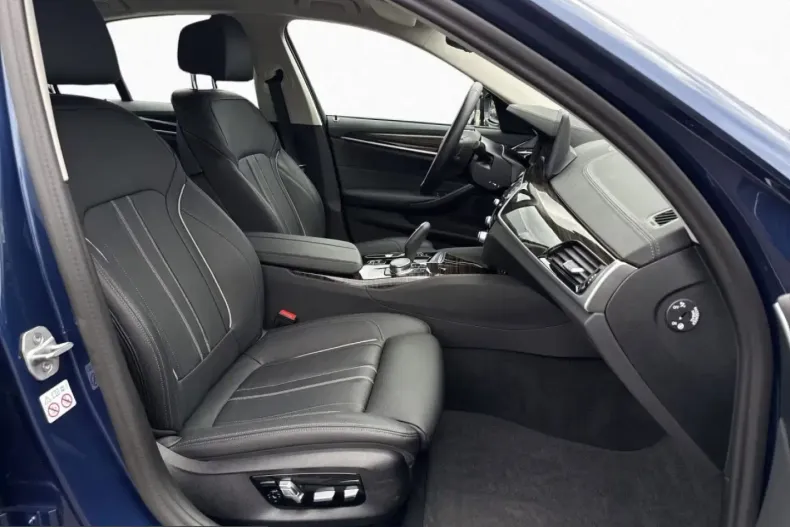 BMW 530 (Seria 5) din 2023 cu 51.285 km - oferta BMW212764 - foto 12