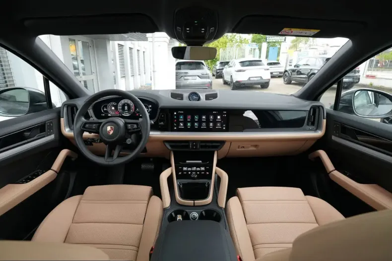 Porsche Cayenne din 2025 cu 9.500 km - oferta POR212765 - foto 5
