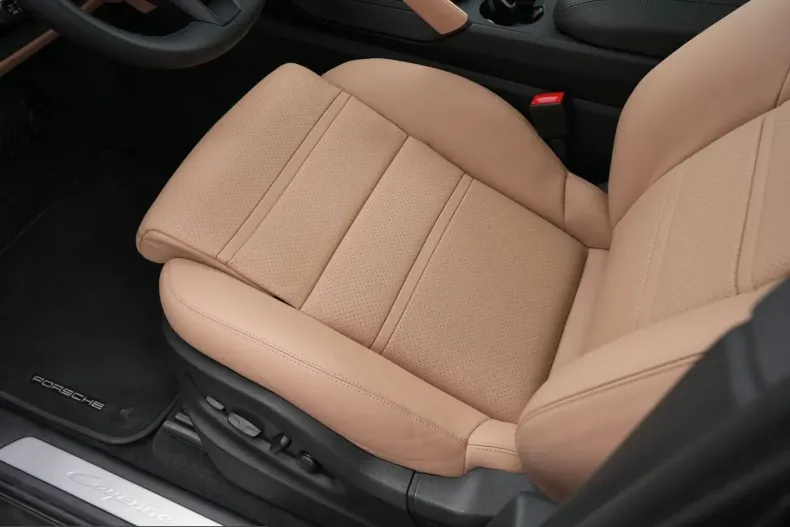 Porsche Cayenne din 2025 cu 9.500 km - oferta POR212765 - foto 20