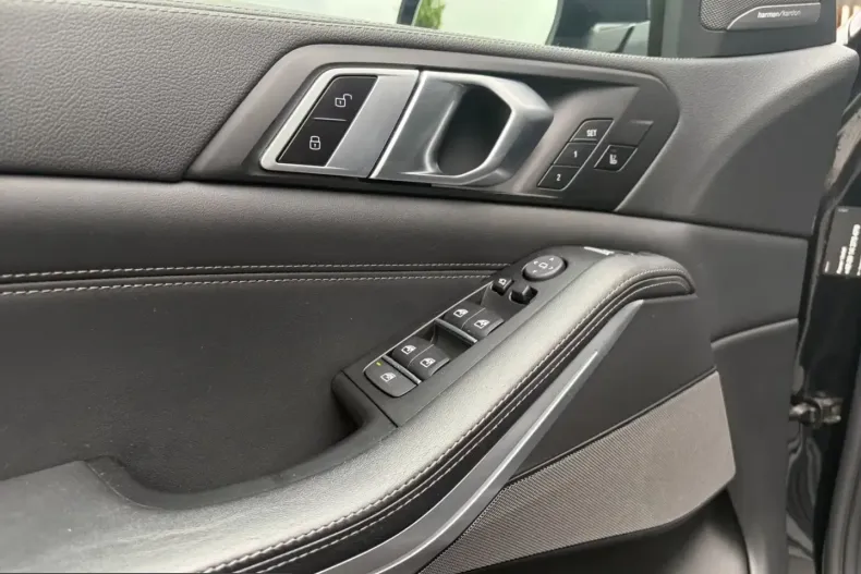 BMW X5 (Seria X) din 2022 cu 102.357 km - oferta BMW212770 - foto 17