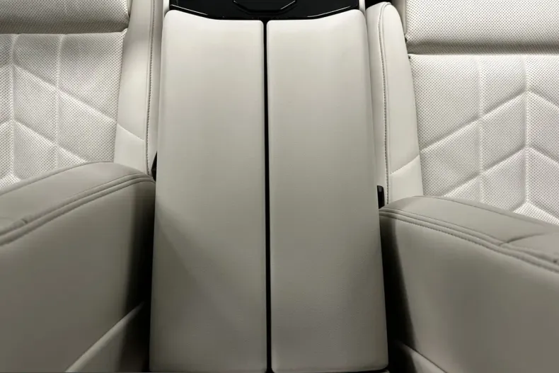 BMW 550 (Seria 5) din 2025 cu 22.807 km - oferta BMW212773 - foto 20